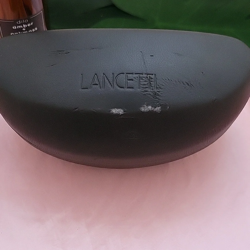 ✨️LANCETTI✨️ Vintage Women's Edgy Yet Sophisticated Sunglasses✨️ - Picture 7 of 8